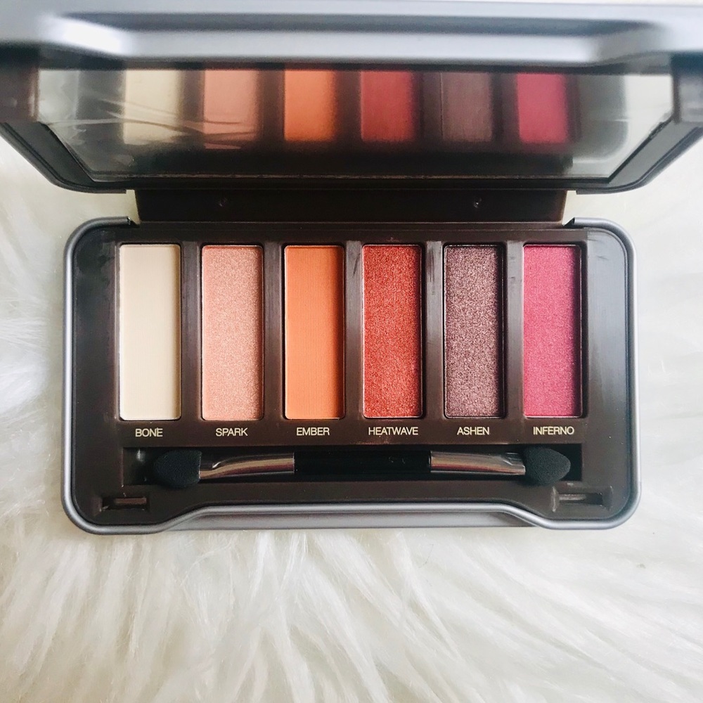 NEW Icon Aflame Mini Eyeshadow Palette